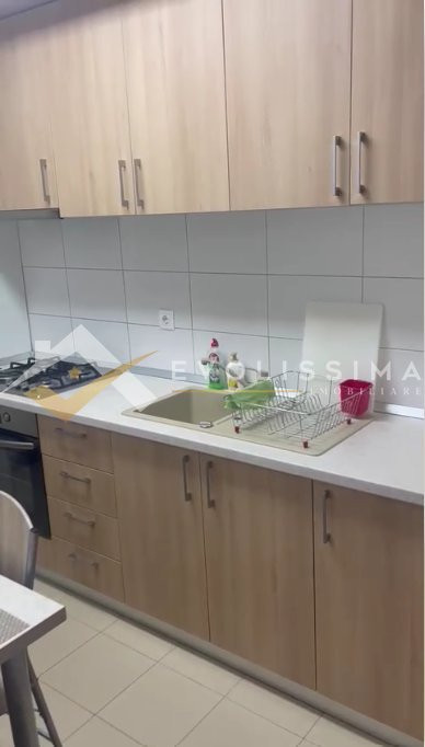 Apartament 3 camere decomandat in Barcelona Residence