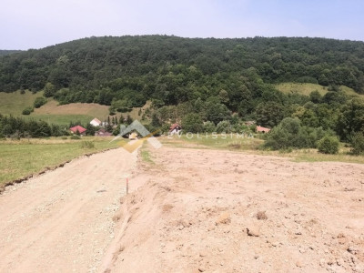 Teren intravilan comuna Valcele, Judetul Covasna