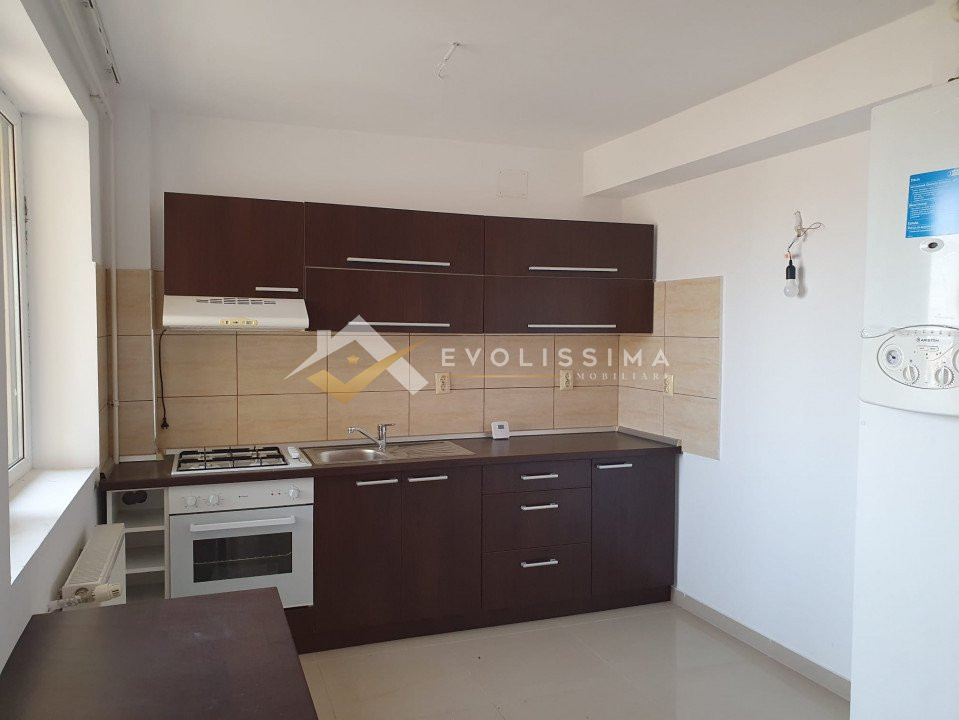 Apartament de trei camere zona Bran , Tohanu Nou Residence