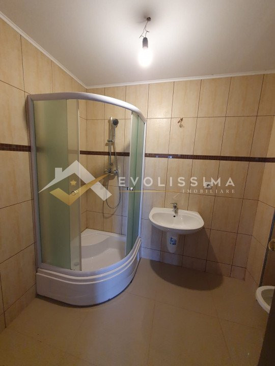 Apartament de trei camere zona Bran , Tohanu Nou Residence