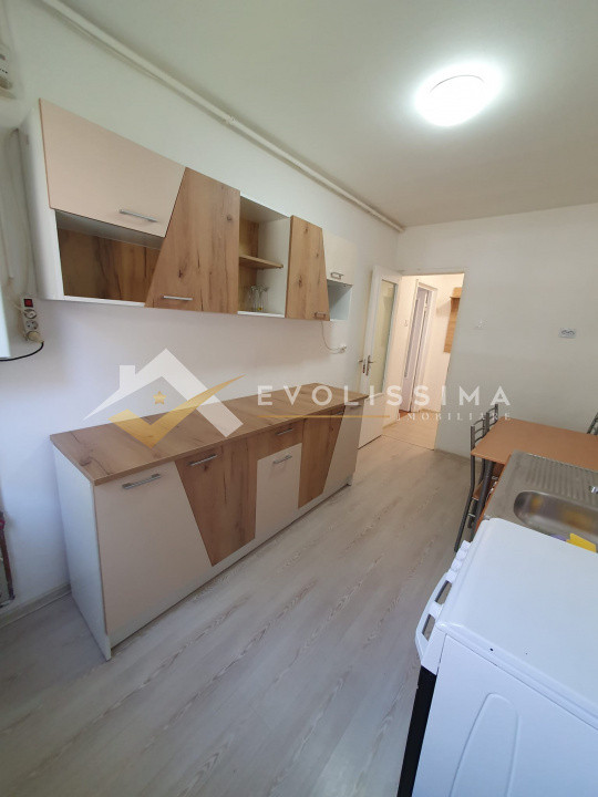 Confort si spatiu - Apartament 2 camere decomandat, Centrul Civic