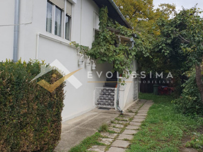 COMISION 0% Casa tip duplex cu 2 garsoniere