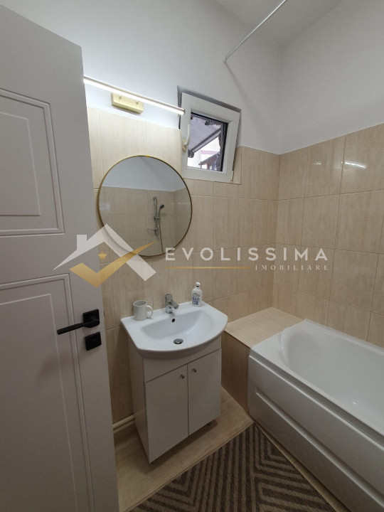 Garsoniera zona Centrala, Prima inchiriere