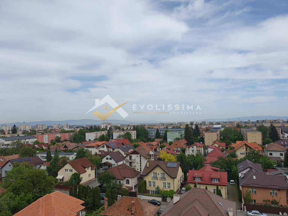 Apartament 3 camere,  zona Centru Civic