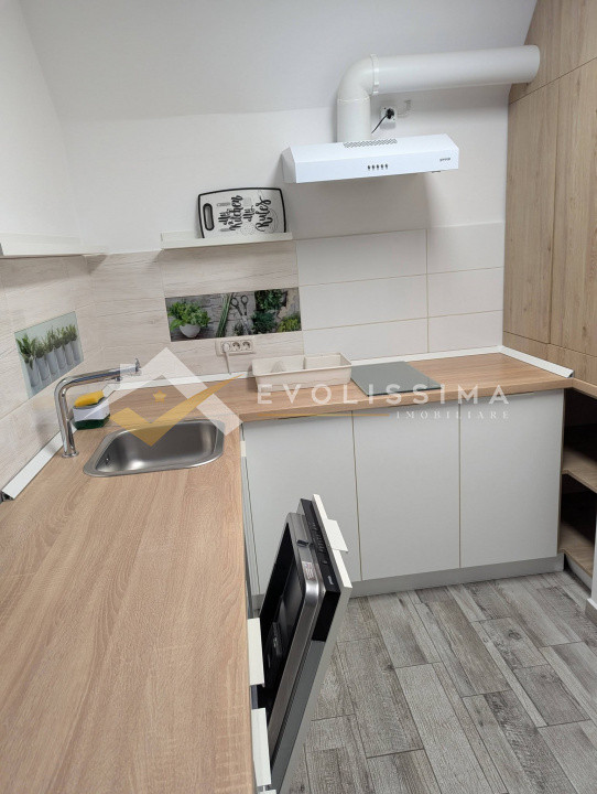 Apartament 3 camere,  Tractorul