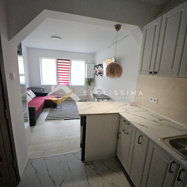 Garsoniera, zona Calea Bucuresti