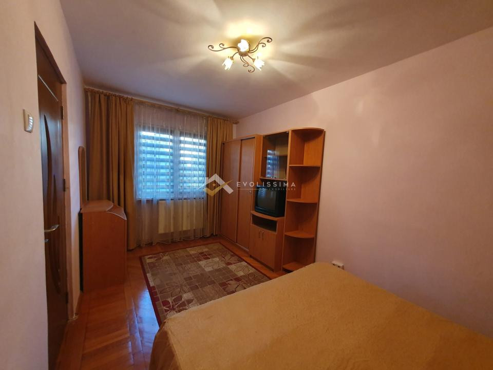 Apartament 2 camere, Str. Uranus