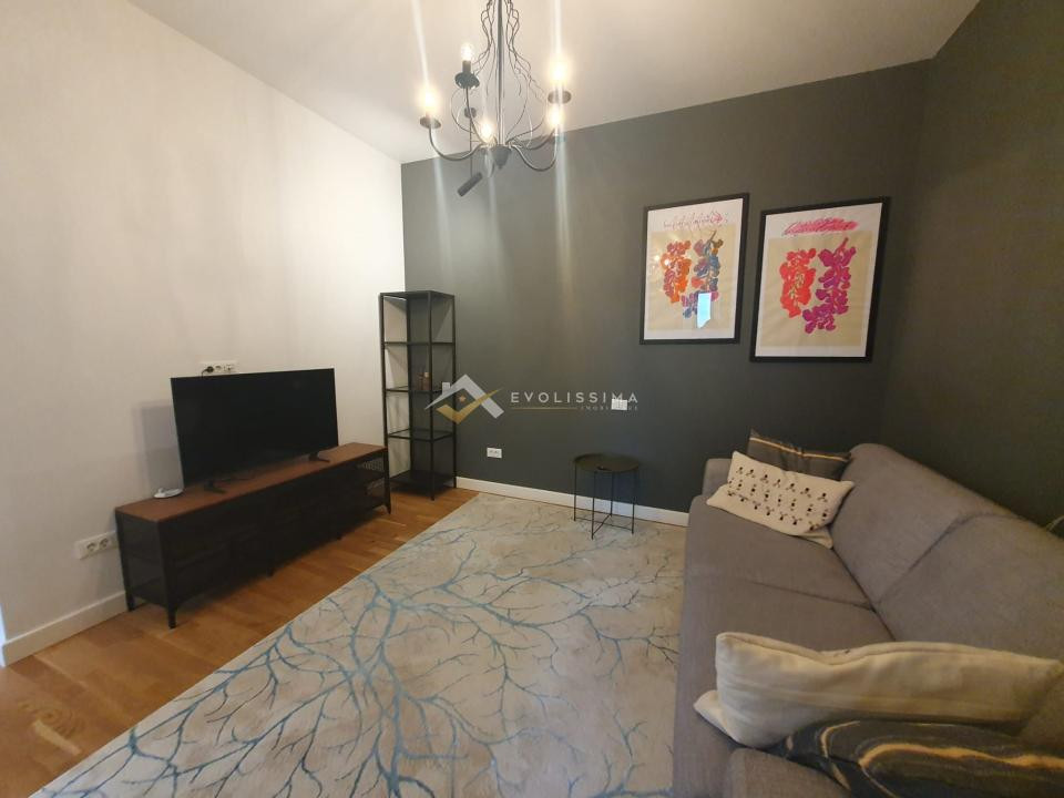 De inchiriat - Studio modern la casa, Str. Neagoe Basarab