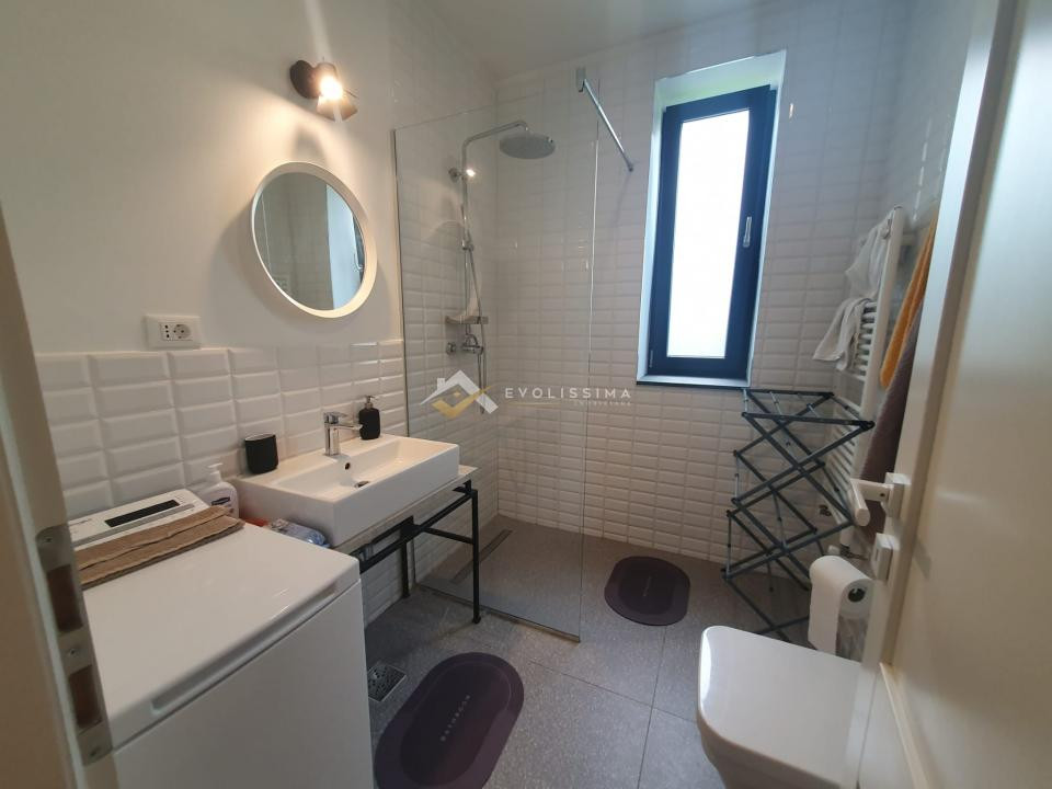 De inchiriat - Studio modern la casa, Str. Neagoe Basarab