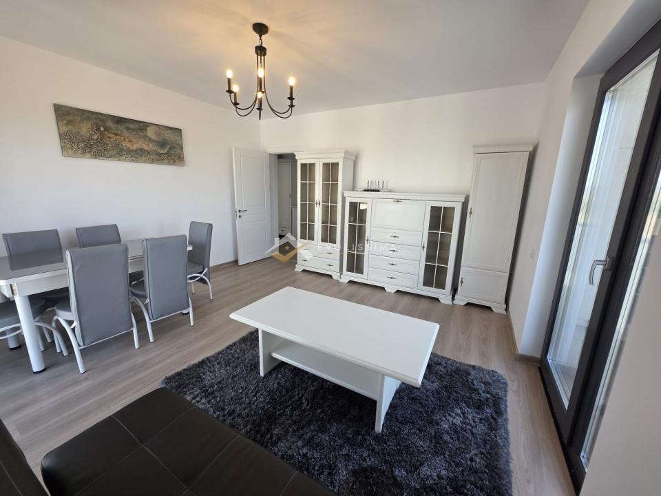 Apartament 3 camere decomandat, Cristian - Brasov