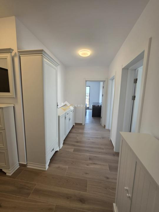 Apartament 3 camere decomandat, Cristian - Brasov