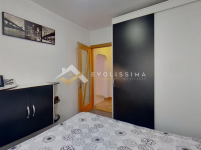 Apartament 3 camere, parter, zona Tractorul